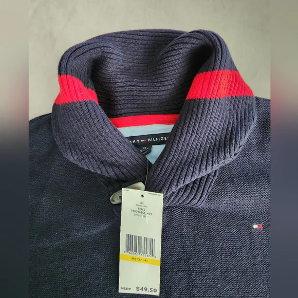 Boys size 12/14 Tommy Hilfiger sweater. Sharp! NWTs - Picture 2 of 6